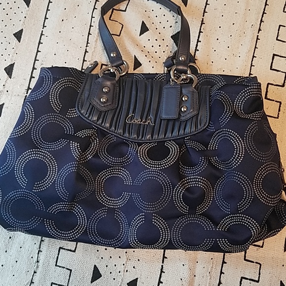 Coach Handbags - Authentic Coach purse Coach Handbags - Authentic Coach purse